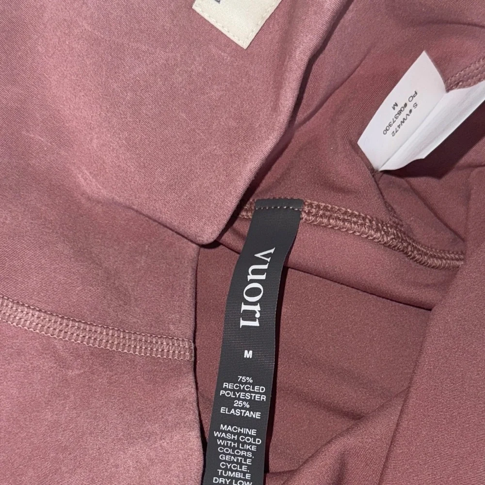 Vuori Washed Studio Legging *NWT M - Picture 7 of 8
